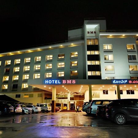 Hotel Bms Mangalore Exteriör bild