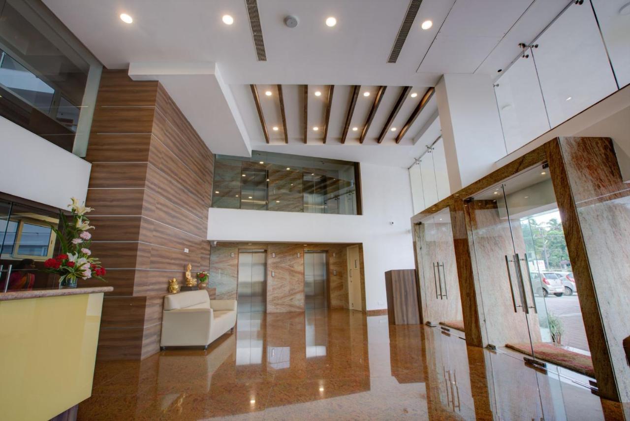 Hotel Bms Mangalore Exteriör bild